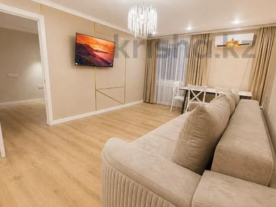 2-бөлмелі пәтер · 45 м² · 1/5 қабат, Жаңа қала ш/а. 27, бағасы: 20 000 ₸ в Караганде, Казыбек би р-н