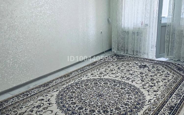 2-комнатная квартира · 56 м² · 4/5 этаж, 11-й микрорайон, 11-й микрорайон 219 — Торговый дом мечтага карама карсы дом жолдын бойы за 180 000 ₸ в Шымкенте, Енбекшинский р-н — фото 2