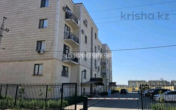 2-комнатная квартира · 74 м² · 4/4 этаж, мкр Нурсая, Акжарма 23 за 30.8 млн ₸ в Атырау — фото 2