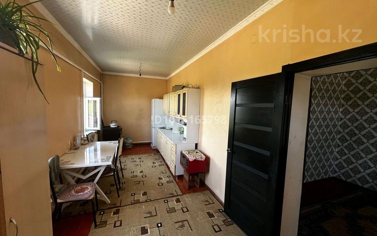 Жеке үй · 5 бөлме · 66 м² · 18 жүзд., Наурыз 89 — Көше қиылысында, бағасы: 25 млн ₸ в Шымкенте, Абайский р-н — фото 2