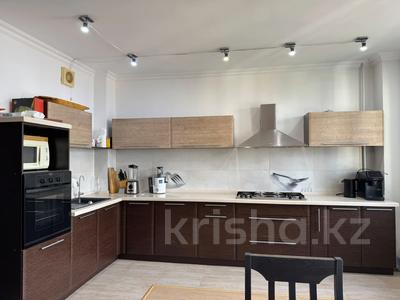 3-комнатная квартира · 134 м² · 8/9 этаж, Шолпан Иманбаевой 8 за 58 млн ₸ в Астане, р-н Байконур