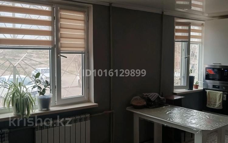 4-комнатная квартира · 72 м² · 1/5 этаж, 3микр 6дом за 300 000 ₸ в Жанатасе — фото 2