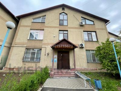 2-бөлмелі пәтер · 72 м² · 2/3 қабат, Алғабас ш/а., шамшырақ, бағасы: 31 млн ₸ в Алматы, Алатауский р-н