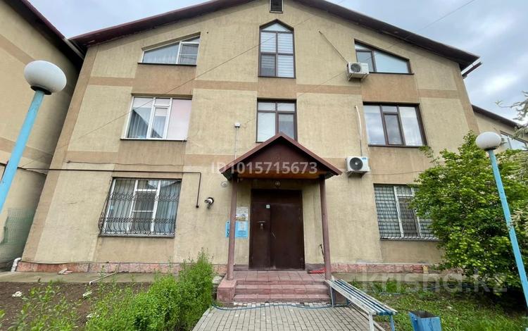 2-бөлмелі пәтер · 72 м² · 2/3 қабат, Алғабас ш/а., шамшырақ, бағасы: 31 млн ₸ в Алматы, Алатауский р-н — фото 2