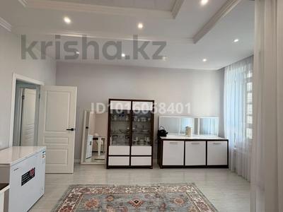 3-комнатная квартира · 93 м² · 9/14 этаж, Туркестан 14 — Орынбор за 650 000 ₸ в Астане, Есильский р-н