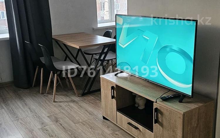 1-комнатная квартира · 35 м² · 3/5 этаж, Крылова 84 — Крылова-лихарева за 14 000 〒 в Усть-Каменогорске — фото 4