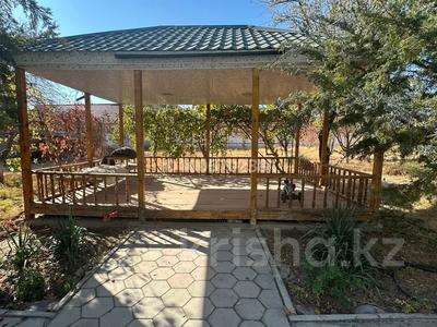 Жеке үй · 6 бөлме · 280 м² · 20 жүзд., Рысқұлбекова 61а — Коммунизм Рыскулбекова 61 а, бағасы: 35.5 млн ₸ в Туркестане