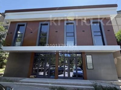 Офисы, магазины и бутики, салоны красоты · 100 м² за 600 000 ₸ в Шымкенте, Туран р-н