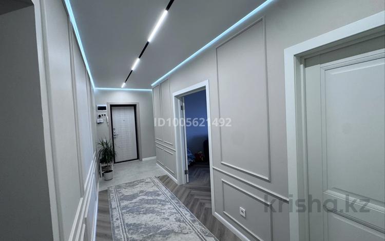 3-бөлмелі пәтер · 94 м² · 8/10 қабат, Сарайшык 79 — ТД Кристал, бағасы: 43 млн ₸ в Уральске — фото 30