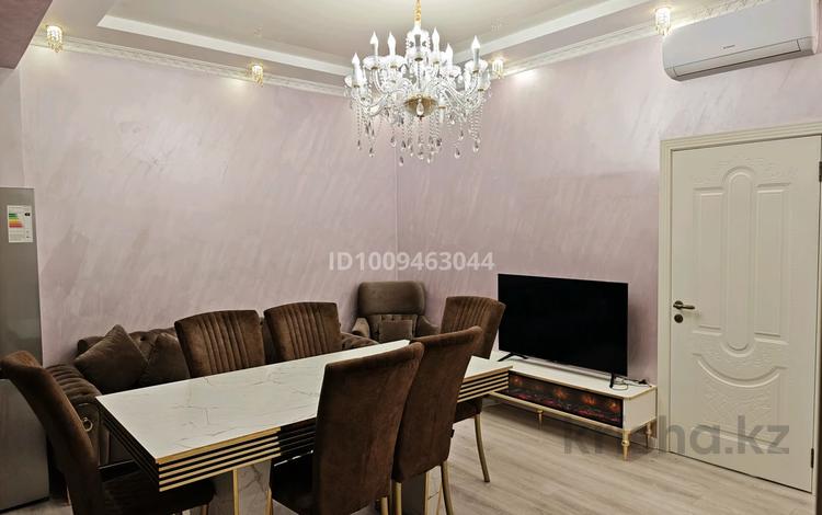 3-бөлмелі пәтер · 63 м² · 4/10 қабат, мкр Керемет, Наурызбай батыра 127 — Сатпаева Наурызбай Батыра, бағасы: 500 000 ₸ в Алматы, Бостандыкский р-н — фото 2