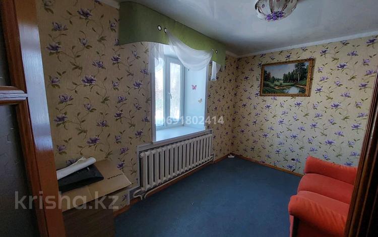 2-комнатная квартира · 47 м² · 2/2 этаж, Товарищеская 1 за 15 млн ₸ в Щучинске — фото 2