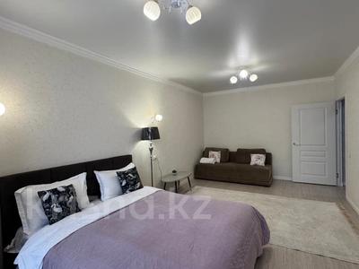 1-комнатная квартира · 50 м² · 4/13 этаж, Просп. Назарбаева 28 за 20 000 ₸ в Алматы, Алмалинский р-н