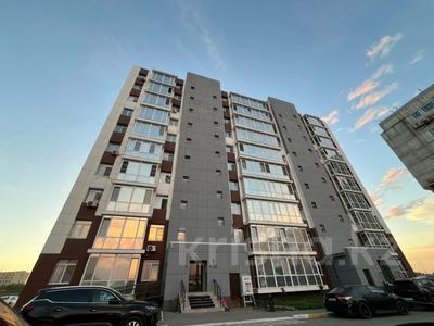 3-бөлмелі пәтер · 67 м² · 4/9 қабат, Есенберлина 76, бағасы: 42 млн ₸ в Усть-Каменогорске