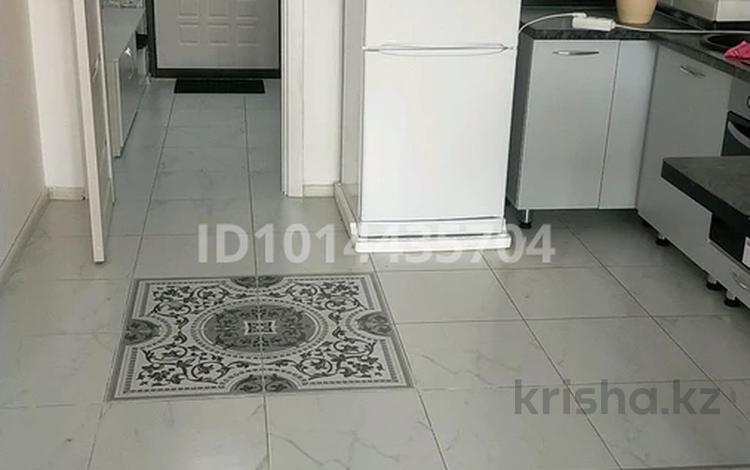 1-комнатная квартира · 30 м² · 2/11 этаж, мкр Жетысу-1 35 — Абая Момышулы за 200 000 ₸ в Алматы, Ауэзовский р-н — фото 2