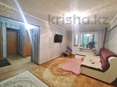 3-комнатная квартира · 56.2 м² · 5/5 этаж, Бурова 17 за 16 млн 〒 в Усть-Каменогорске