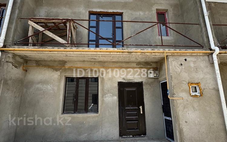 Отдельный дом · 5 комнат · 120 м² · 400 сот., мкр Акбулым, Тауке хана 18 за 28.5 млн ₸ в Таразе — фото 2