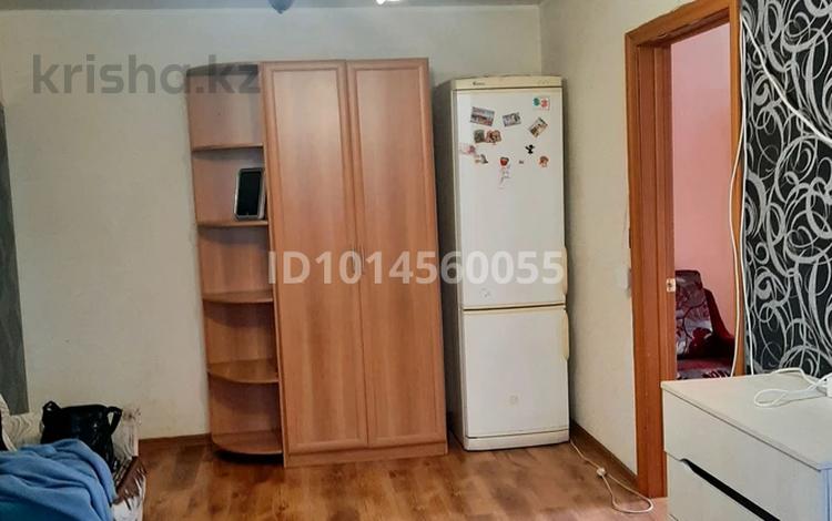 3-комнатная квартира · 54 м² · 2/5 этаж, мкр Юго-Восток, Мкр Юго-Восток Республики 22 за 200 000 ₸ в Караганде, Казыбек би р-н — фото 2