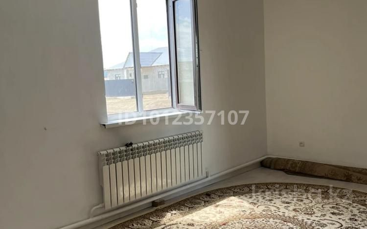 Отдельный дом · 3 комнаты · 100 м² · 8 сот., 12-шi өткел 18 за 18 млн ₸ в Атырау, мкр Авангард-2 — фото 2