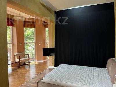 Жеке үй · 6 бөлме · 650 м² · 14 жүзд., Бегалина 150, бағасы: 488.8 млн ₸ в Алматы, Медеуский р-н