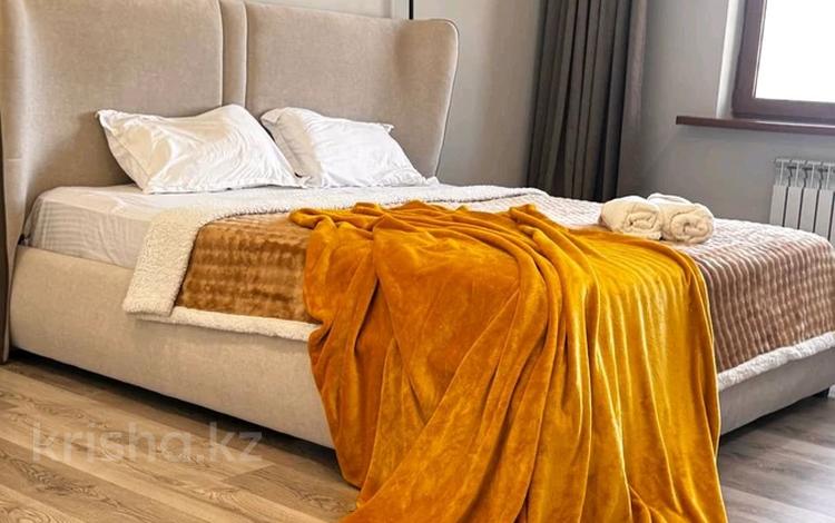 3-бөлмелі пәтер · 90 м² · 16/16 қабат, Масанчи 23/4, бағасы: 35 000 ₸ в Алматы, Алмалинский р-н — фото 2