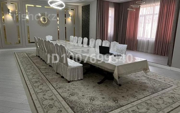 Отдельный дом · 9 комнат · 530 м² · 12 сот., мкр Улы Дала, Азаттык 26 — Район ОПЦ за 138 млн ₸ в Таразе — фото 2