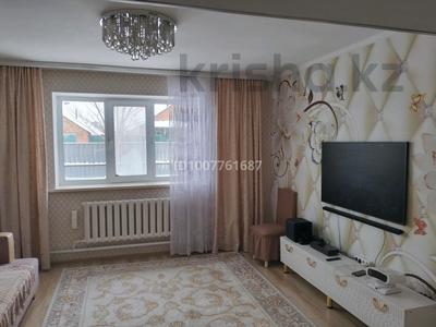 Отдельный дом · 4 комнаты · 120 м² · 10 сот., Қыз жібек за 35 млн 〒 в Усть-Каменогорске, Ахмирово