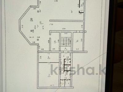 Еркін · 240 м², бағасы: 400 000 ₸ в Актобе, мкр. Алтын орда