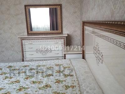 3-бөлмелі пәтер · 85 м² · 2/5 қабат, Нұрсәт ш/а 208 — Нурсат военный дом алея 80 мектеп, бағасы: 250 000 ₸ в Шымкенте, Каратауский р-н