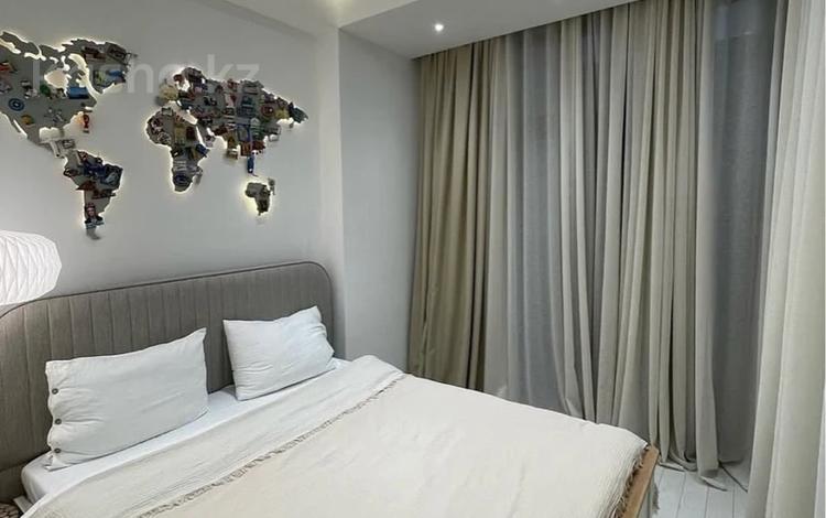 1-комнатная квартира · 54 м² · 2/10 этаж, мкр Михайловка , Крылова — Центр, центральный парк, вокзал, 45 квартал за 25 000 ₸ в Караганде, Казыбек би р-н — фото 2