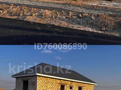 Продажа домов и дачи в Атырауской обл.: Отдельный дом · 2 комнаты · 65 м² · 8 сот., мкр Зарослый, 28 16 за 8 млн 〒 Отдельный дом · 2 комнаты · 65 м² · 8 сот., мкр Зарослый, 28 16 за 8 млн 〒 в Атырау