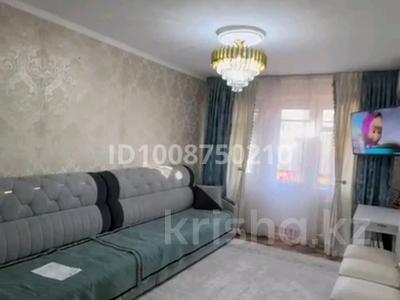 2-комнатная квартира · 45 м² · 5/5 этаж, мкр Акбулак за 11 млн ₸ в Таразе