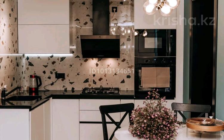1-комнатная квартира · 44.5 м² · 1/10 этаж, мкр 8, Братьев Жубановых 285 за 22 млн ₸ в Актобе — фото 9