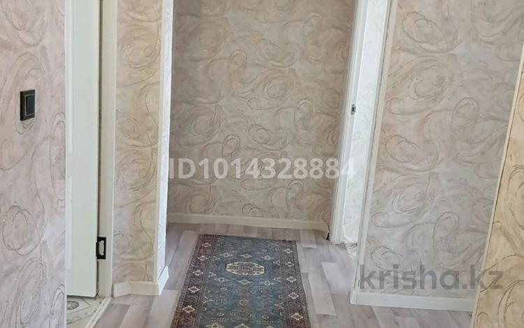 2-бөлмелі пәтер · 49 м² · 3/5 қабат, Акмечеть 18 — Возле мечети школа садик всё доступно, бағасы: 12.5 млн ₸ в  — фото 2