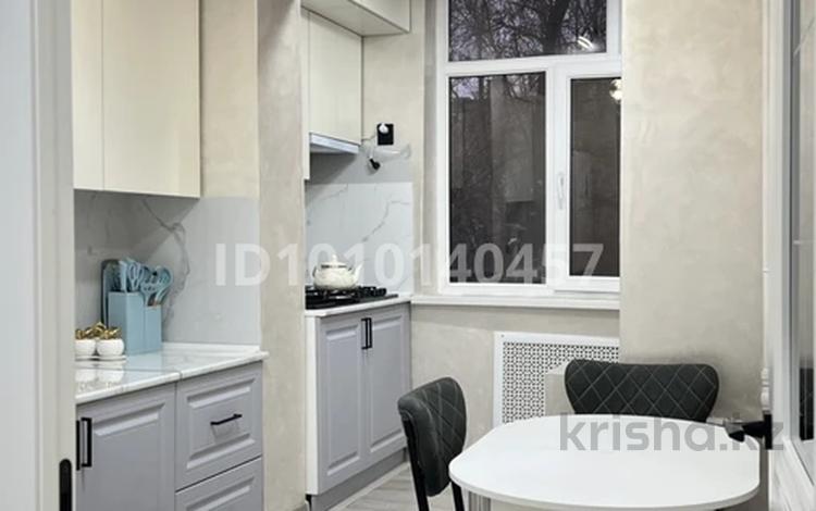 3-комнатная квартира · 65 м² · 3/5 этаж, Массив Карасу за 18 000 ₸ в Таразе — фото 2