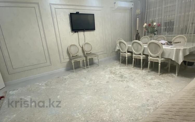 3-бөлмелі пәтер · 125 м² · 5/5 қабат, мкр. Алтын орда, Тауелсиздик — Гипермаркет Дина, бағасы: 47 млн ₸ в Актобе — фото 4