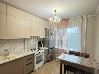4-бөлмелі пәтер · 76 м² · 6/9 қабат, Бозтаева 40, бағасы: 34 млн ₸ в Семее