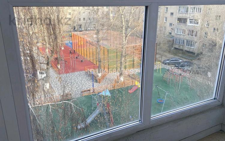 4-бөлмелі пәтер · 90 м² · 5/5 қабат, Победы 13 — Иртышская, бағасы: 36 млн ₸ в Семее — фото 2