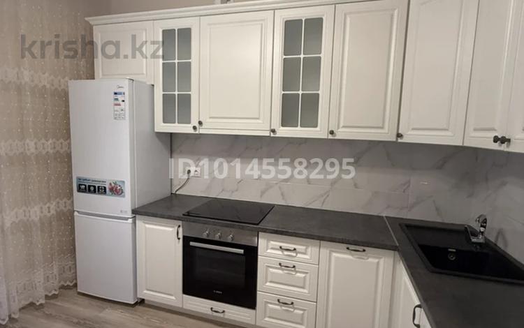 1-комнатная квартира · 42 м² · 7/10 этаж, Улы Дала 33 за 280 000 ₸ в Астане, Нура р-н — фото 2