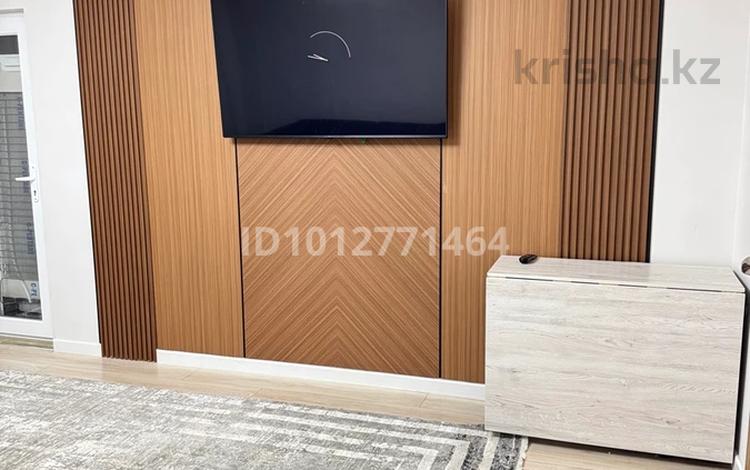 3-бөлмелі пәтер · 84 м² · 3/10 қабат, Куаныша Толеметова 50/9, бағасы: 42 млн ₸ в Шымкенте, Абайский р-н — фото 2