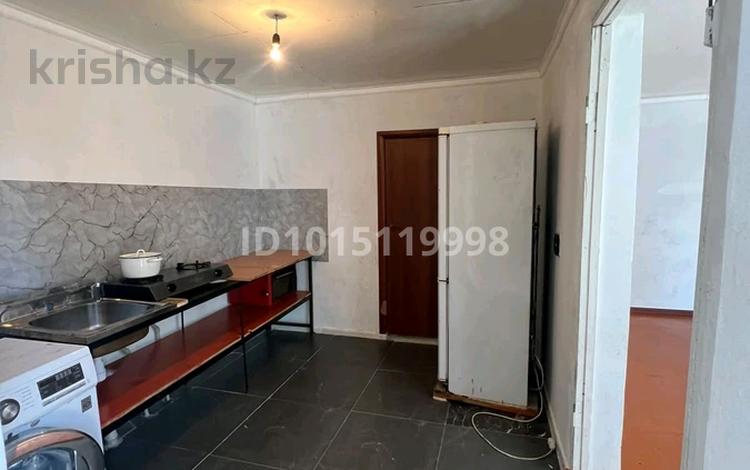 1-комнатная квартира · 15 м² · 1/2 этаж, мкр Самал-2 45 за 80 000 ₸ в Шымкенте, Абайский р-н — фото 2