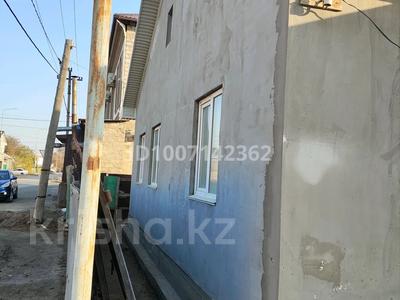 Отдельный дом · 5 комнат · 120 м² · 7 сот., мкр Атырау, Досымова 44 — Возле Алив Мост Центр Рядом Зерде.. за 25 млн ₸