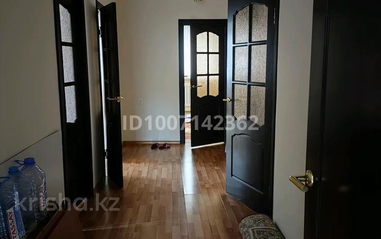 Жеке үй · 5 бөлме · 120 м² · 7 сот., мкр Атырау, Досымова 44 — Возле Алив Мост Центр Рядом Зерде.., бағасы: 22 млн ₸ — фото 14