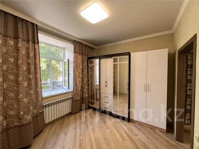 2-бөлмелі пәтер · 47.1 м² · 1/2 қабат, Жаңа қала ш/а., Жамбыла 32, бағасы: 19 млн ₸ в Караганде, Казыбек би р-н