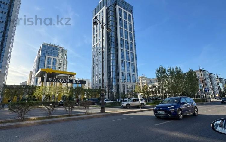 4-комнатная квартира · 123 м² · 8/18 этаж, Мангилик Ел за 110 млн ₸ в Астане, Есильский р-н — фото 2
