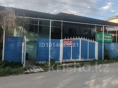 Отдельный дом · 6 комнат · 180 м² · 5 сот., Западная 14 Б за 55 млн ₸ в Есик