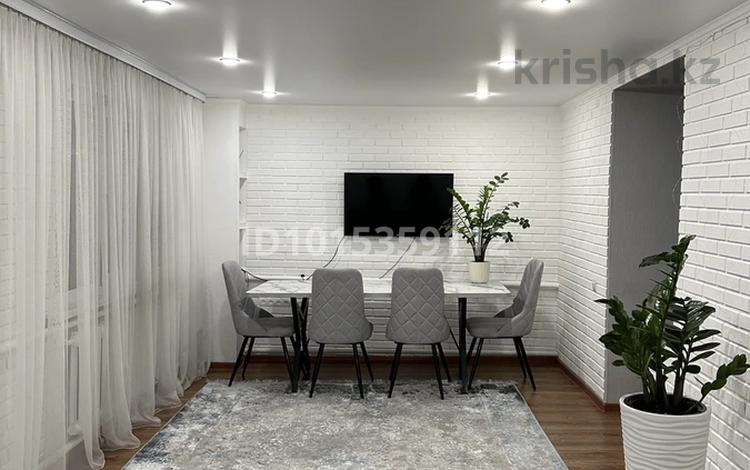 3-комнатная квартира · 74 м² · 2/2 этаж, 3 микрорайон 5 за 35 млн ₸ в Есик — фото 2