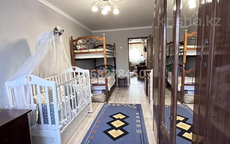 Продажа 2-комнатной квартиры - №682784507: Крылова, Караганда, Казыбек ...