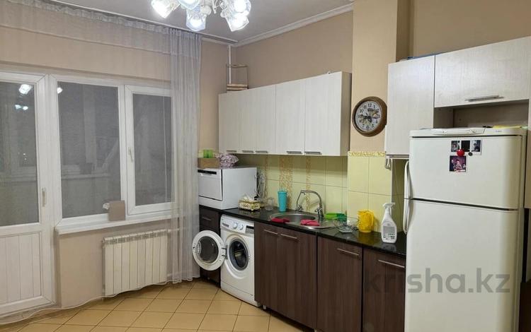 4-бөлмелі пәтер · 94 м² · 9/9 қабат, Ақсай-1 ш/а. 12, бағасы: 45 млн ₸ в Алматы, Ауэзовский р-н — фото 6