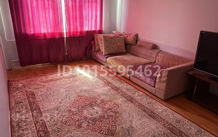 1-комнатная квартира · 40 м² · 7/9 этаж, мкр Тастак-3 — Толе би Розыбакиева за 250 000 ₸ в Алматы, Алмалинский р-н — фото 2