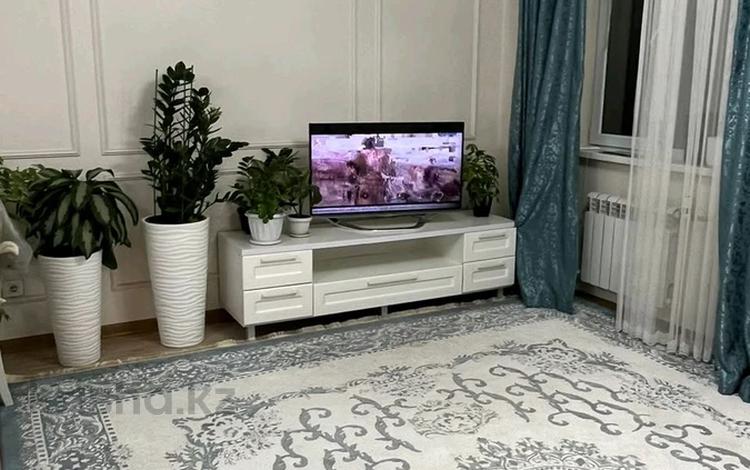 3-комнатная квартира · 75 м² · 3/9 этаж, мкр Восток за 200 000 ₸ в Шымкенте, Аль-Фарабийский р-н — фото 2